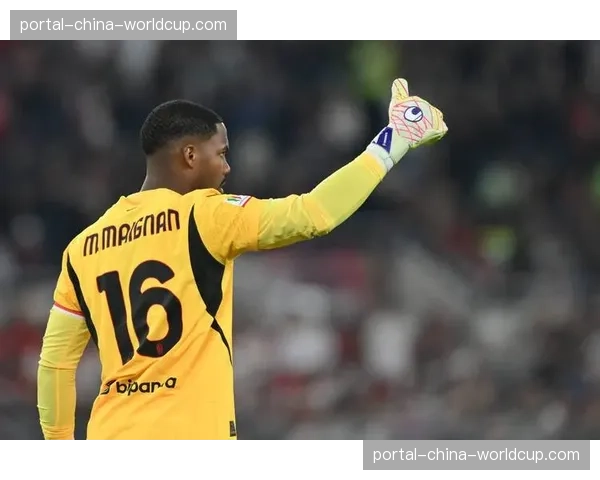 ESPN评论:年轻中卫失误频出,折射出切尔西重建阵痛 ESPN评论:年轻中卫失误频出,折射出切尔西重建阵痛